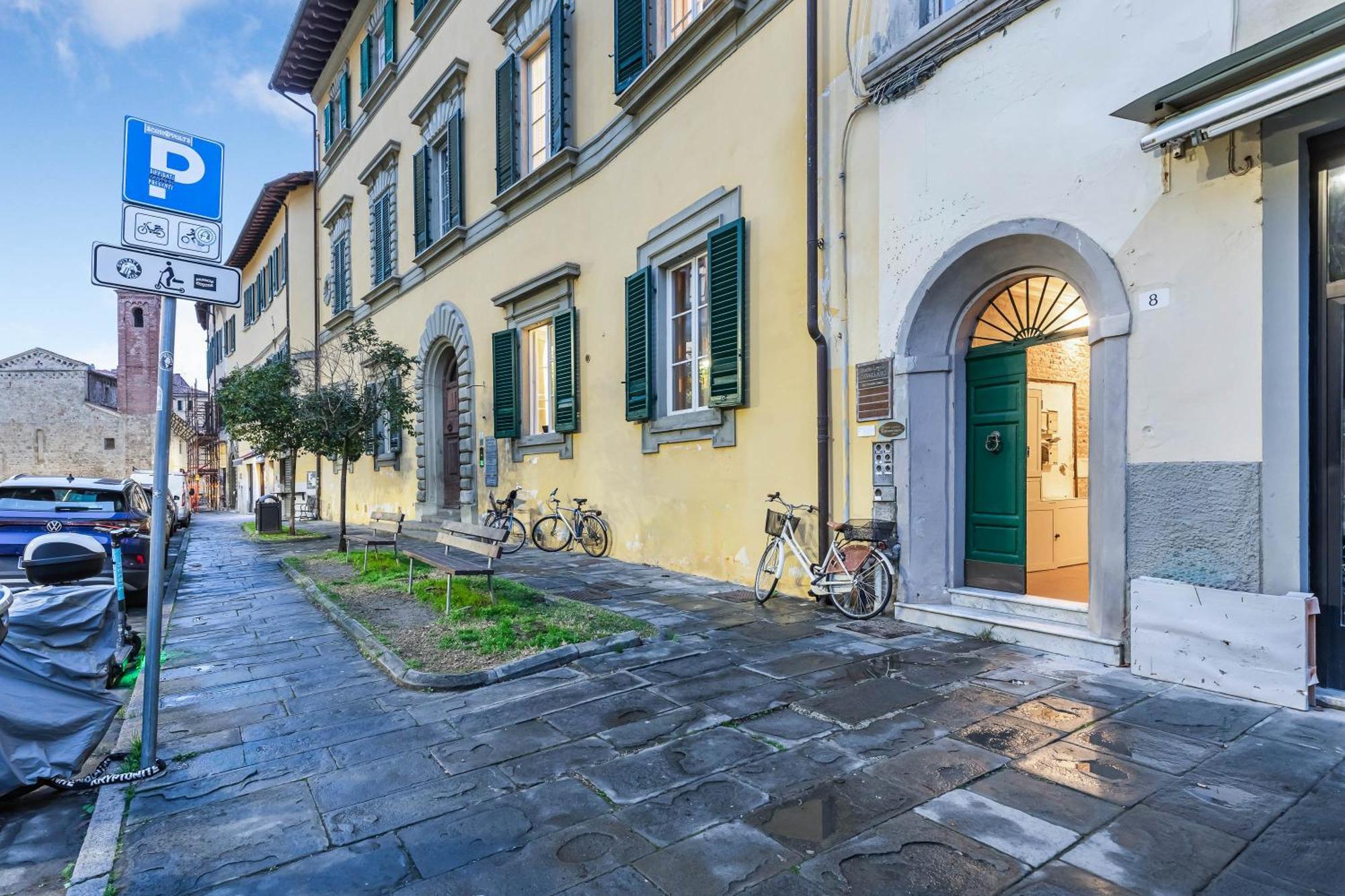 Roped San Francesco